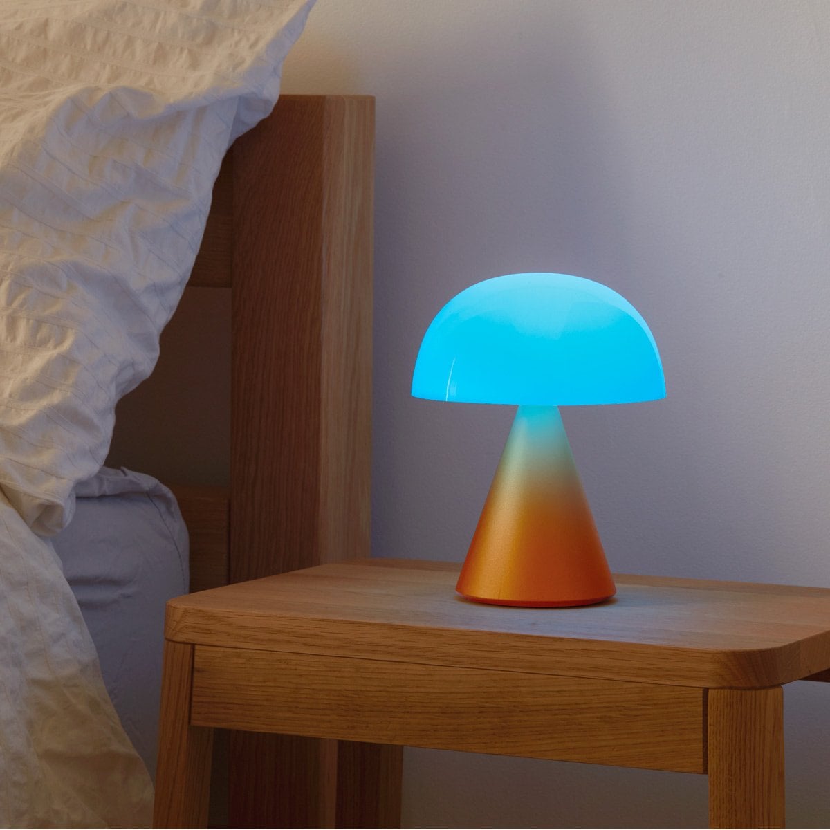 Lampe orange Lexon Mina - 2
