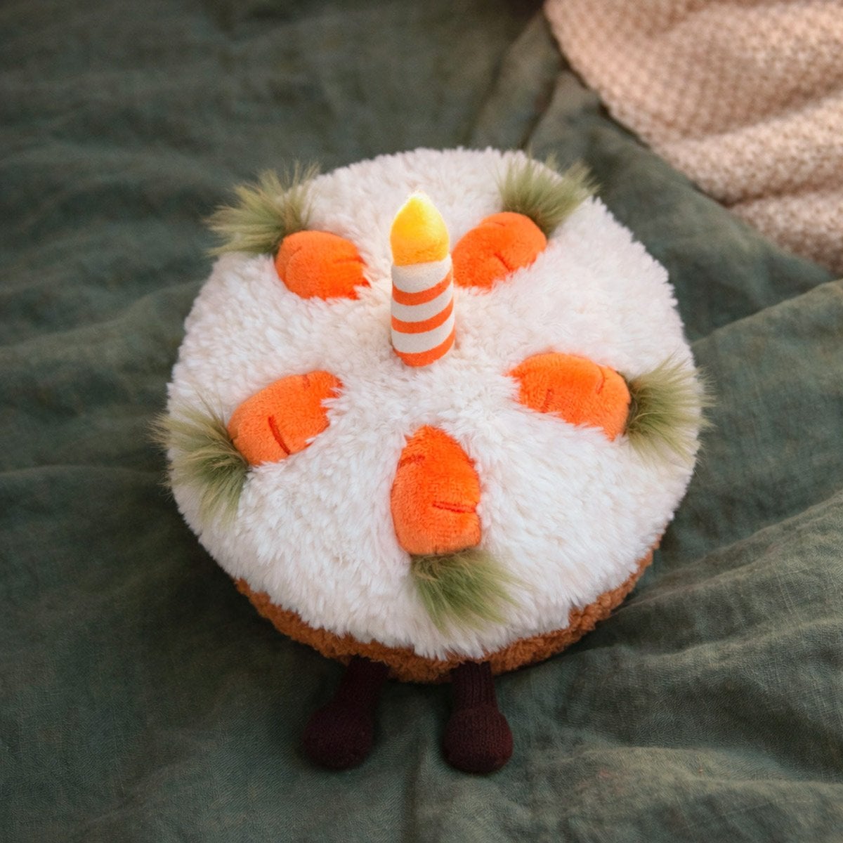 Peluche carrot cake d'anniversaire Jellycat - 2