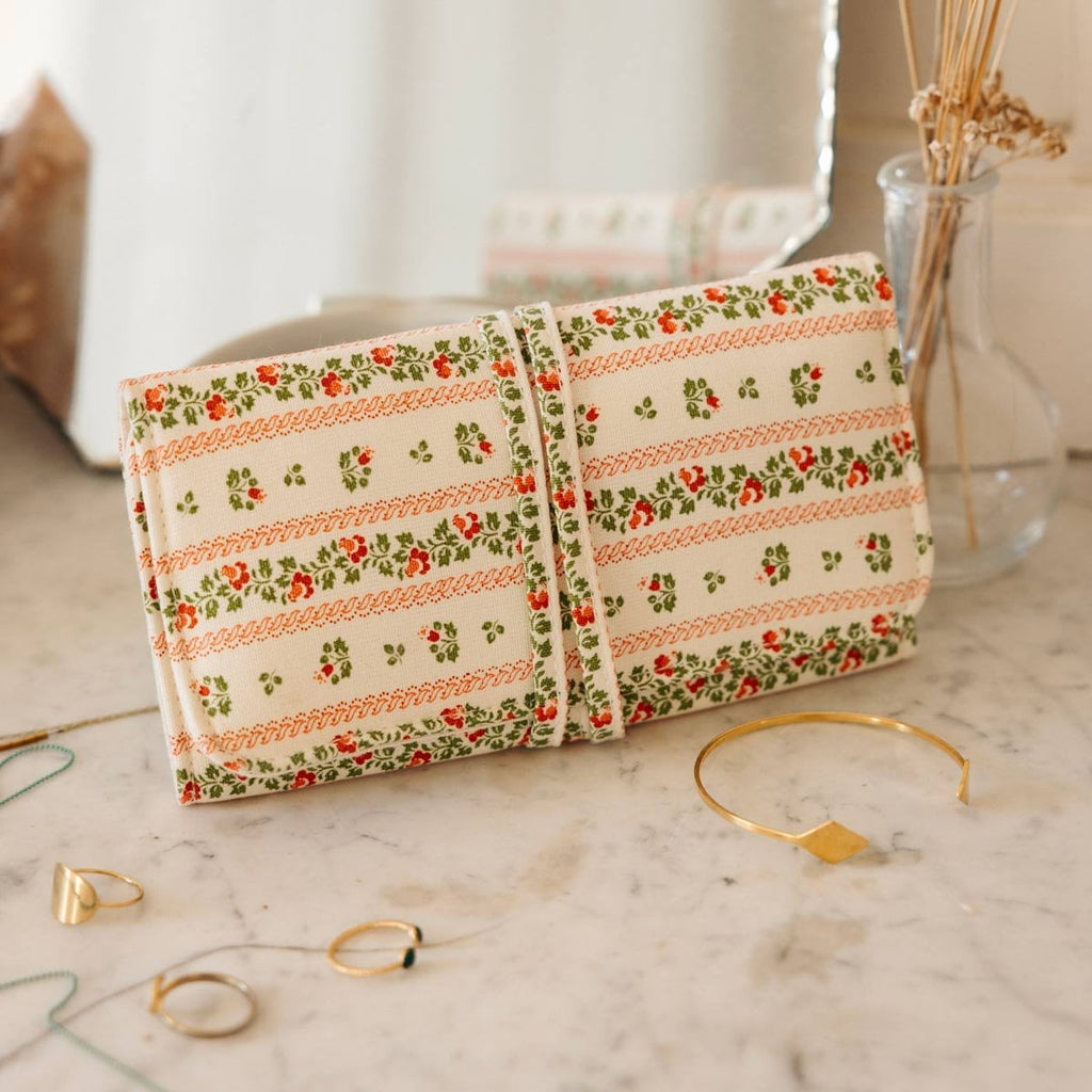 Pochette à bijoux fleurie - 1