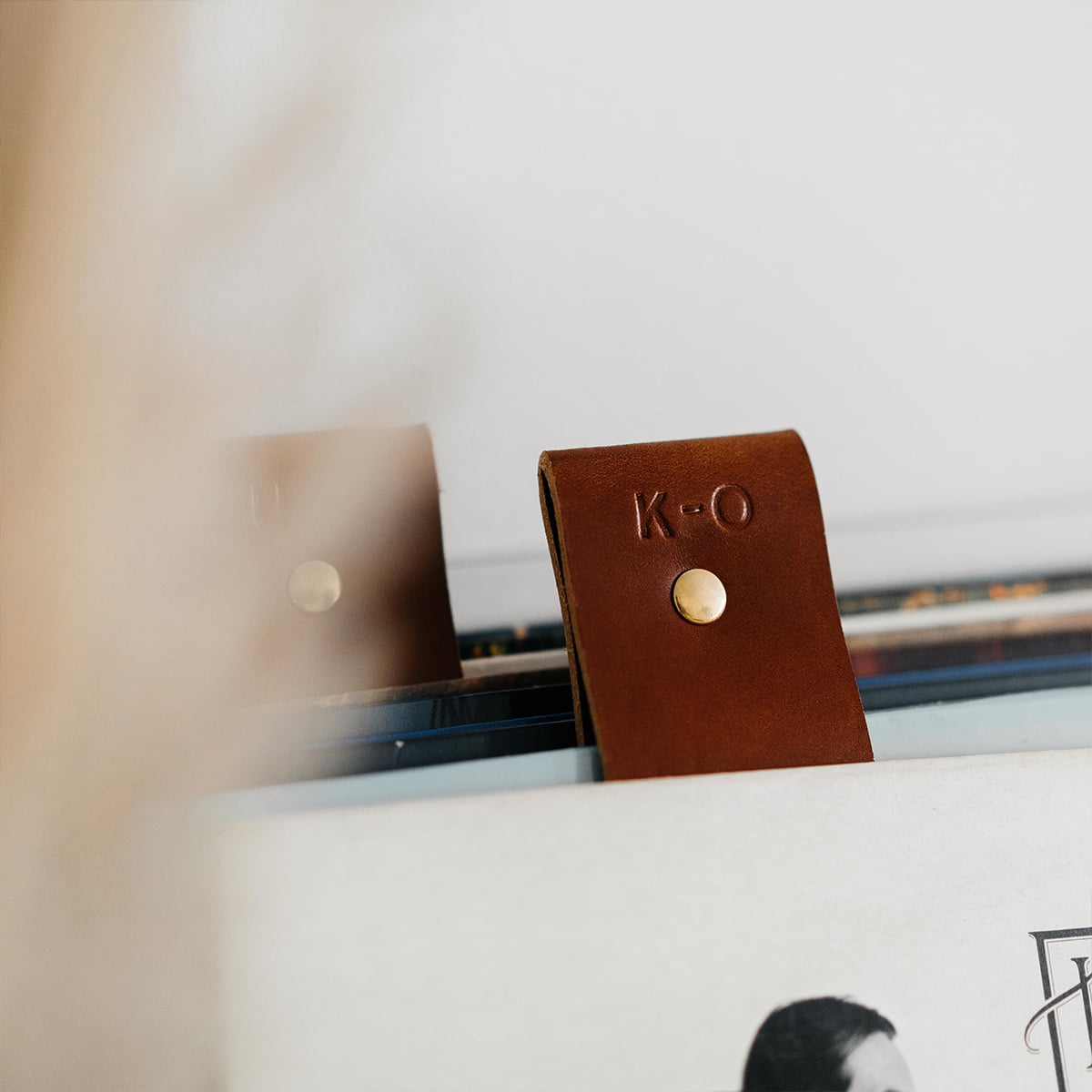Séparateurs de vinyles en cuir - 1